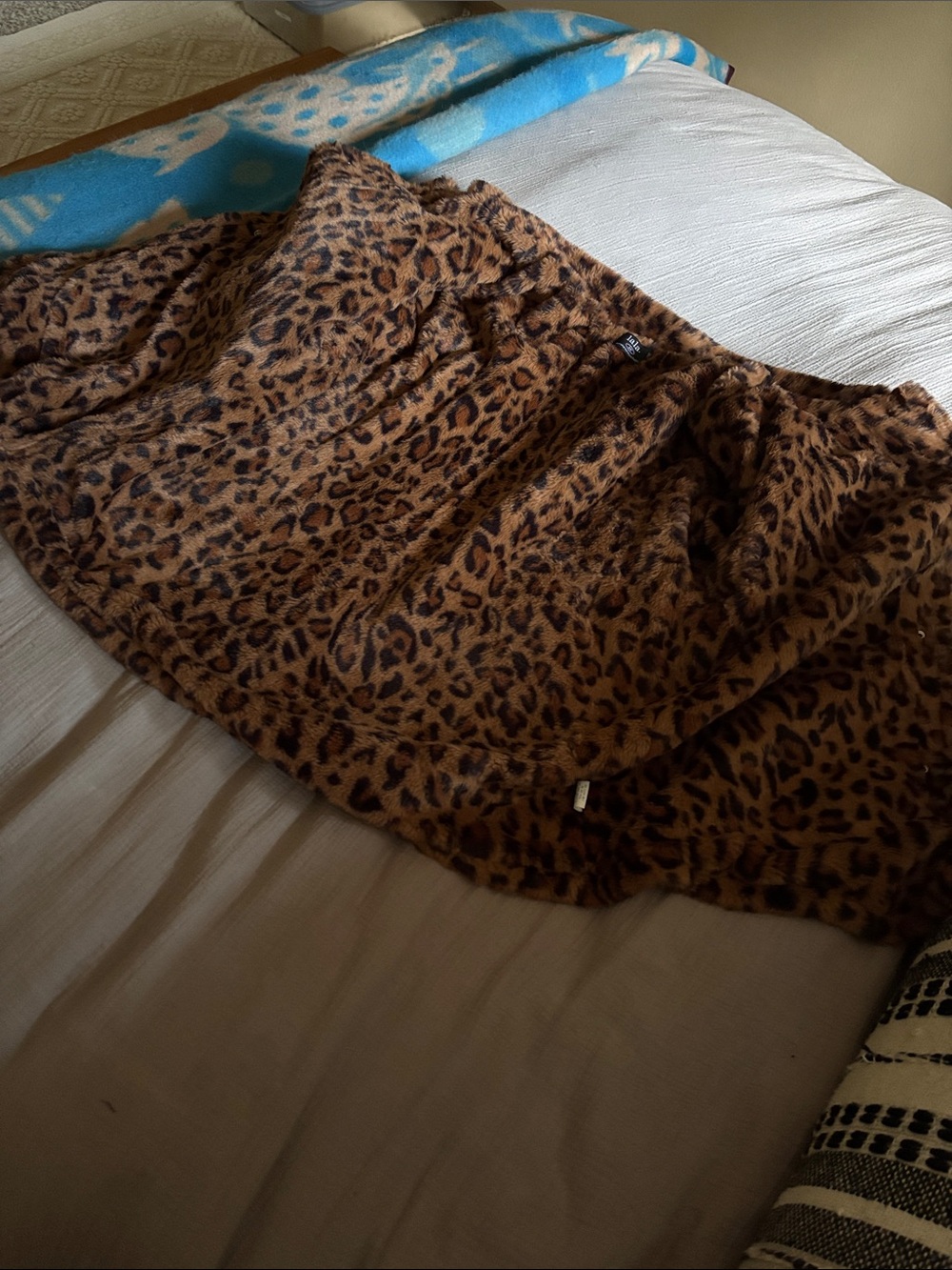 Dressed in lala forever patched trucker jacket in leopard - Picture 6 of 6